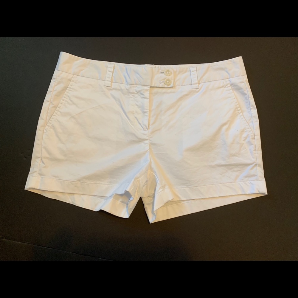 Vineyard Vines shorts